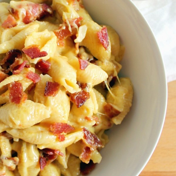 Instant Pot Macaroni and Cheese with Bacon » What's in the Pot