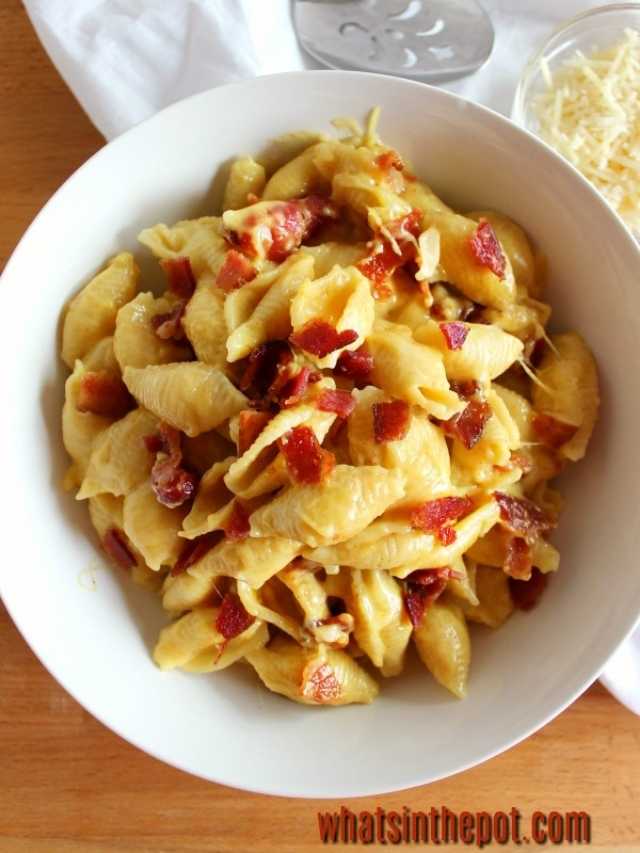 instant-pot-macaroni-and-cheese-with-bacon-cover-image