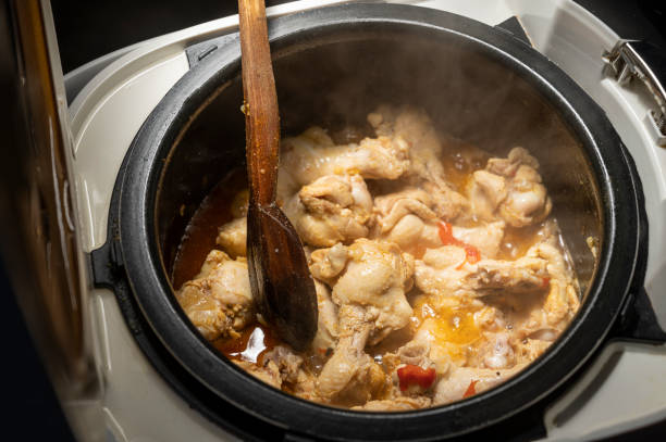 Preparation of chicken wings in multicooker