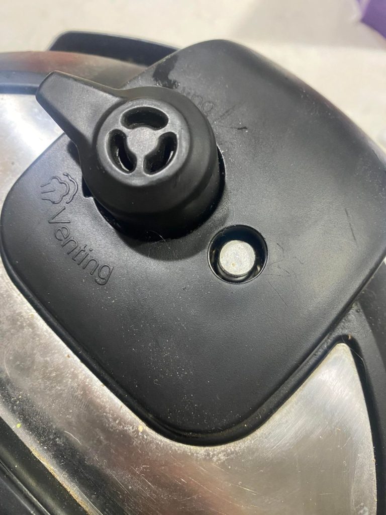 Instant pot float valve stuck sale